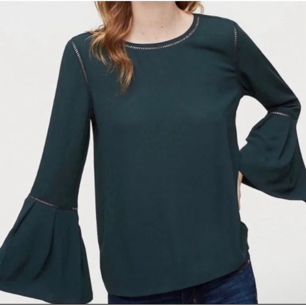 Ann Taylor LOFT Women's Green Bell Sleeve Blouse Shirt Size Medium